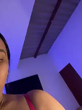 my cam online show from 12/18/25, 11:52