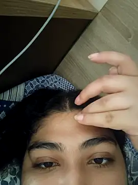 Snapshot of naina78910 chatting on 09/20/25, 09:14 naina78910 online show from 09/20/25, 09:14