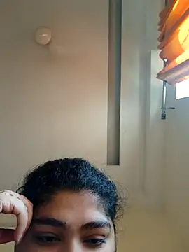 Snapshot of naina78910 chatting on 02/18/25, 09:43 naina78910 online show from 02/18/25, 09:43