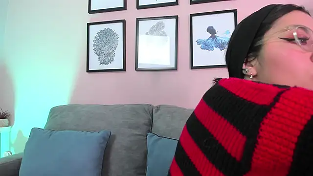 nina  dixon online show from 01/07/26, 10:48