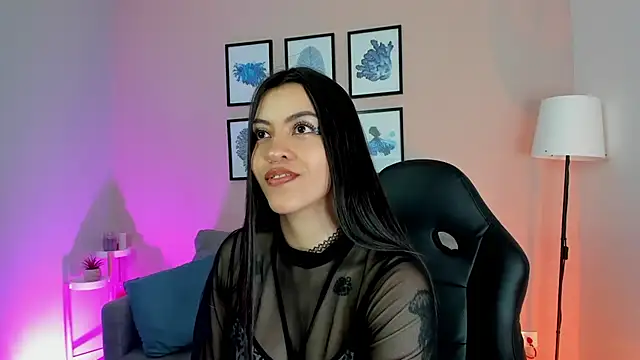 nina  dixon online show from 11/28/25, 09:26