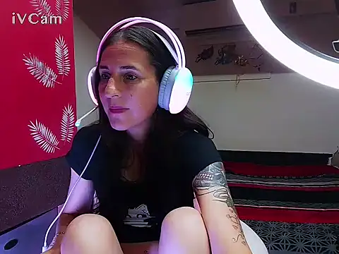 gatitahot-silxh online show from 10/07/25, 09:38