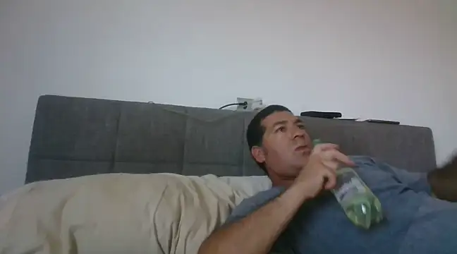 Deku160582 online show from 02/01/25, 08:47