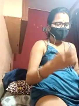 Snapshot of runi31 chatting on 02/23/26, 09:32 runi31 online show from 02/23/26, 09:32