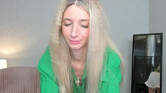 Snapshot of skinnyladyy chatting on 02/26/25, 05:13 skinnyladyy online show from 02/26/25, 05:13