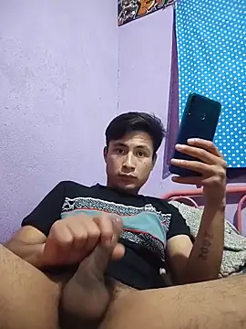 EduardoEspinoza12 online show from 10/15/25, 08:28