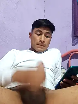 EduardoEspinoza12 online show from 10/25/25, 04:40