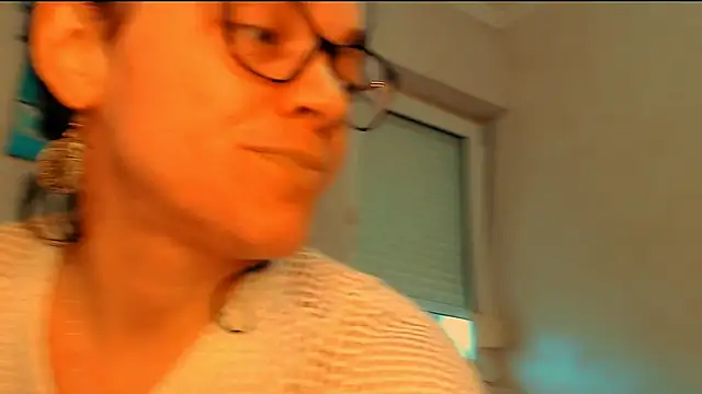 Ju-Hot online show from 02/09/26, 03:10