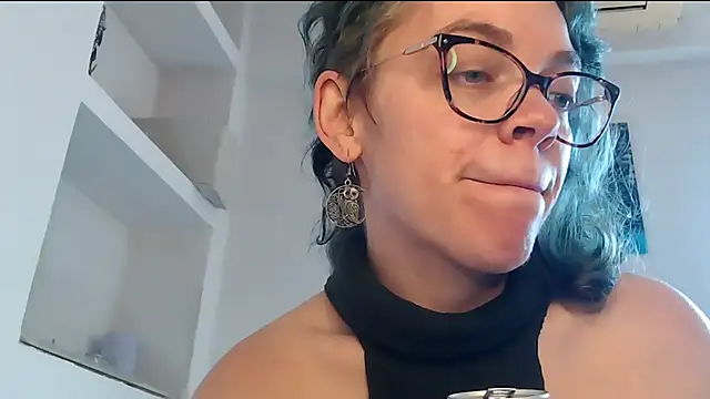 Ju-Hot online show from 04/07/26, 03:14