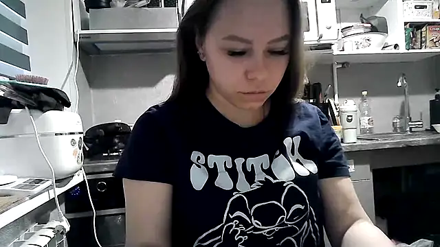 Misssweet s online show from 09/10/25, 04:00