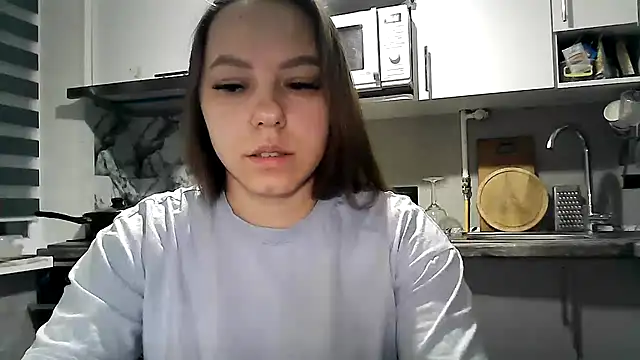 Misssweet s online show from 12/05/25, 04:00