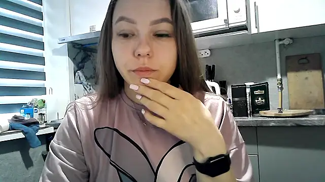 Misssweet s online show from 10/20/25, 06:15