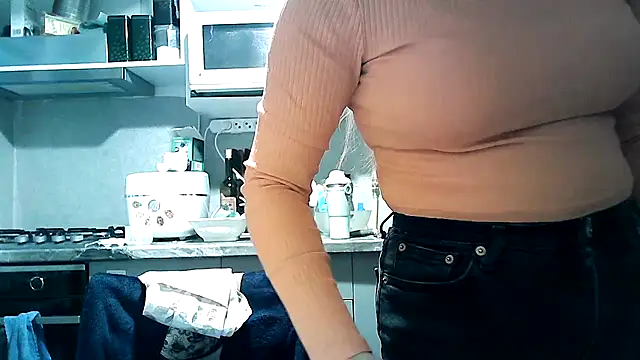 Misssweet s online show from 09/27/25, 04:18