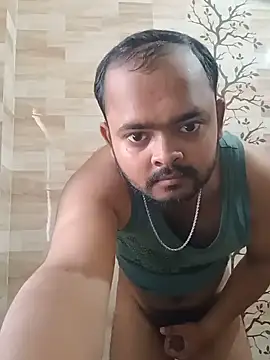 guavam65 online show from 05/28/26, 08:33