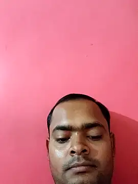 Snapshot of guavam65 chatting on 09/19/25, 07:18 guavam65 online show from 09/19/25, 07:18