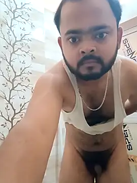 guavam65 online show from 04/08/26, 02:51