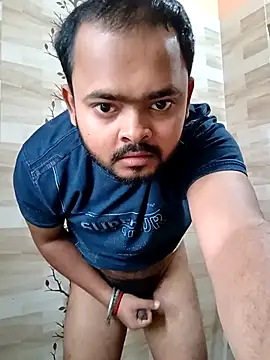 guavam65 online show from 03/21/26, 09:14