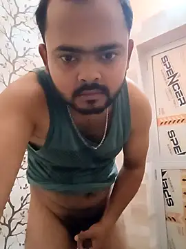 guavam65 online show from 03/17/26, 04:21