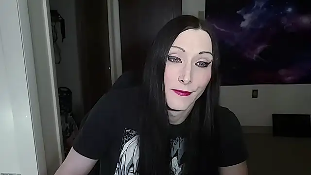 Snapshot of Ivyrose4999 chatting on 09/18/25, 03:37 Ivyrose4999 online show from 09/18/25, 03:37