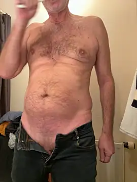 vincent1522 online show from 11/17/25, 07:23