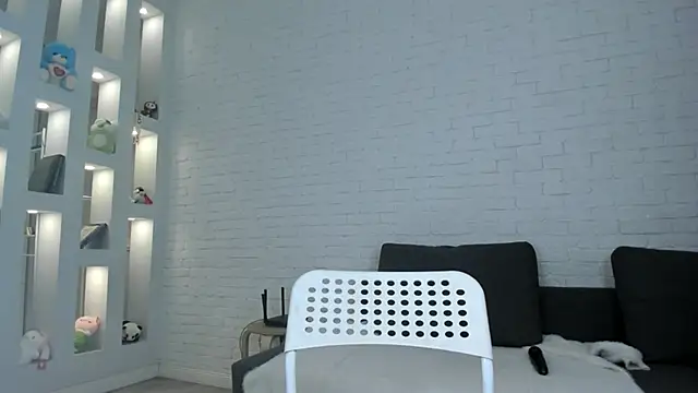 misaki yuna online show from 05/05/26, 11:52