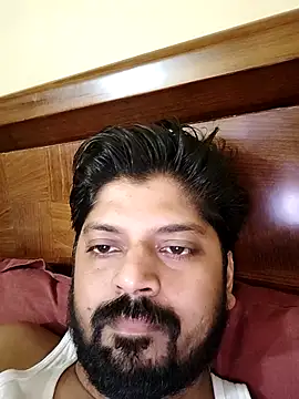 Snapshot of abhi_sexy_model chatting on 02/12/25, 02:43 abhi sexy model online show from 02/12/25, 02:43