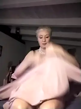 divinaerotica online show from 02/09/26, 04:38