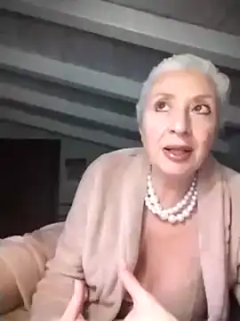 divinaerotica online show from 03/21/25, 05:34