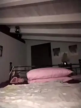 divinaerotica online show from 03/04/26, 09:00