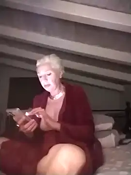 divinaerotica online show from 03/18/25, 06:17