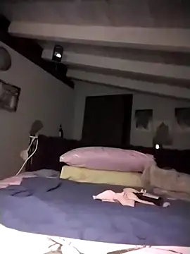 divinaerotica online show from 12/22/25, 08:20