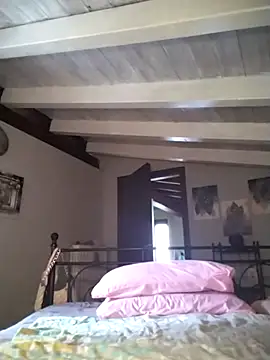 divinaerotica online show from 04/14/26, 04:01