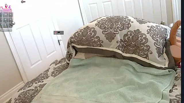 MrsJess online show from 11/14/25, 08:23