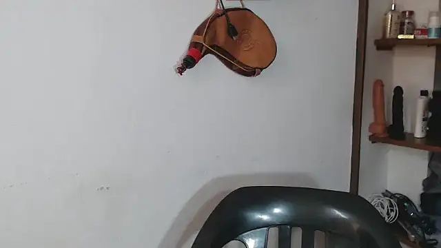 Antoneella vz online show from 10/25/25, 03:01