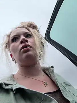 kcmo1010 online show from 12/13/25, 08:04