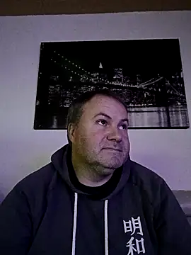 Pourleplasirs online show from 12/20/25, 11:29