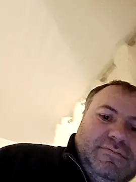 Snapshot of Pourleplasirs chatting on 03/02/25, 11:17 Pourleplasirs online show from 03/02/25, 11:17