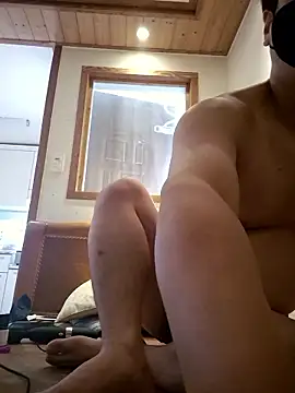 Tyyyggjju online show from 11/08/25, 02:26