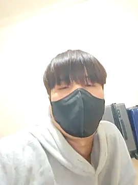 Tyyyggjju online show from 10/21/25, 10:14