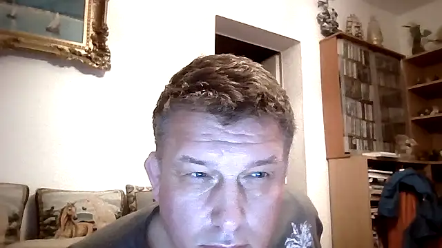 GrandpasDadBulg online show from 11/18/25, 08:23