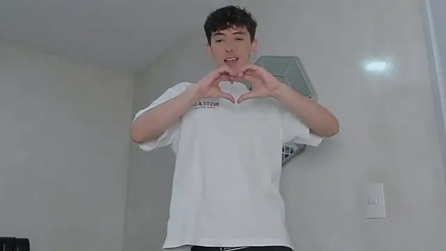 miketwink online show from 11/12/25, 08:01