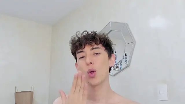 miketwink online show from 12/17/25, 02:05