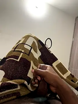 Snapshot of jhonnes_ chatting on 11/05/25, 07:00 jhonnes online show from 11/05/25, 07:00