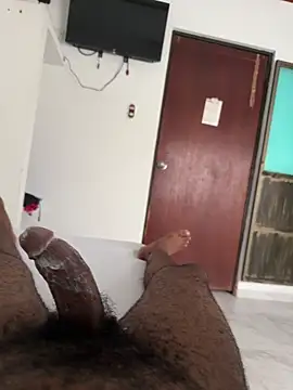 Snapshot of jhonnes_ chatting on 02/17/26, 10:51 jhonnes online show from 02/17/26, 10:51