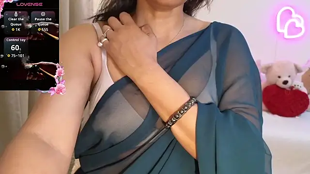 Snapshot of MISS_MYRA chatting on 03/14/26, 02:12 MISS MYRA online show from 03/14/26, 02:12