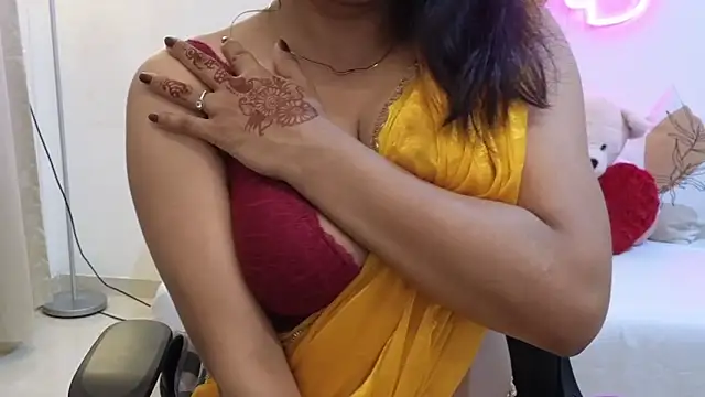 MISS MYRA online show from 02/13/26, 05:46