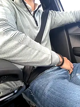 bullyboyy online show from 10/28/25, 12:48