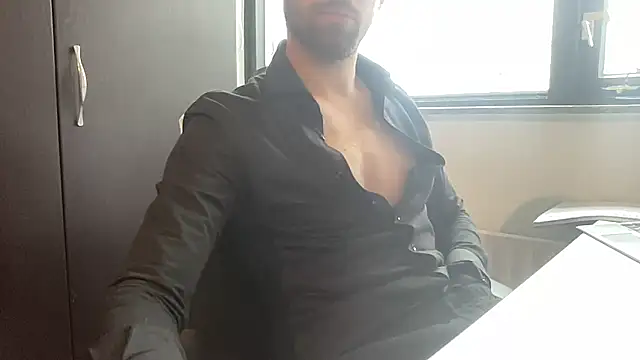 bullyboyy online show from 02/24/25, 08:49