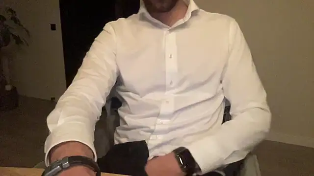 bullyboyy online show from 11/20/25, 06:25