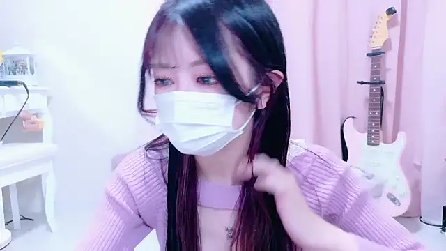 Megu-mimi online show from 10/27/25, 04:19